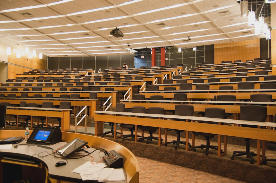 Aula de la clase CS412: Minería de Datos desde el punto de vista del profesor.