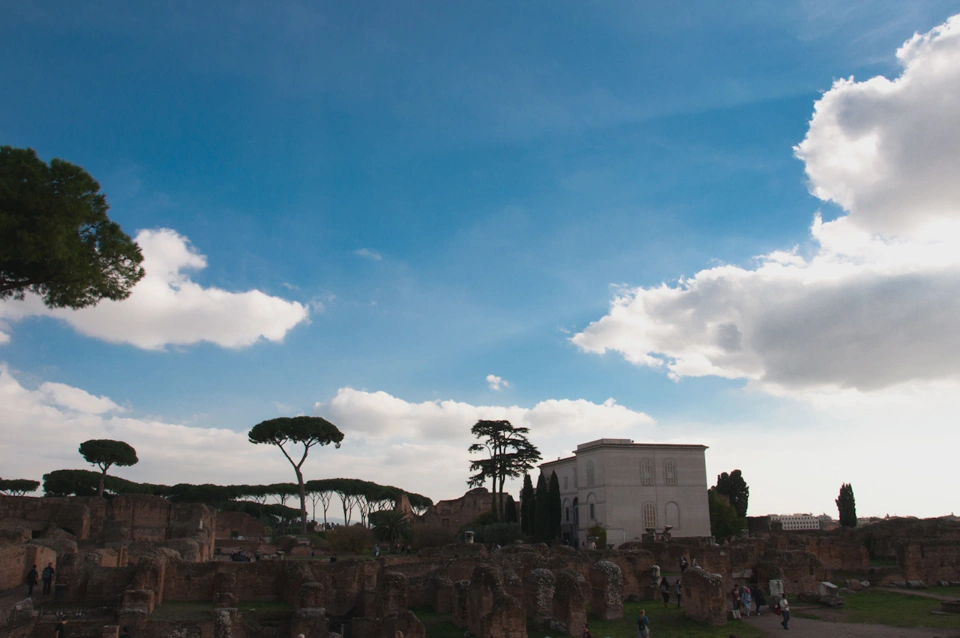 colosseum-archeological-park.webp